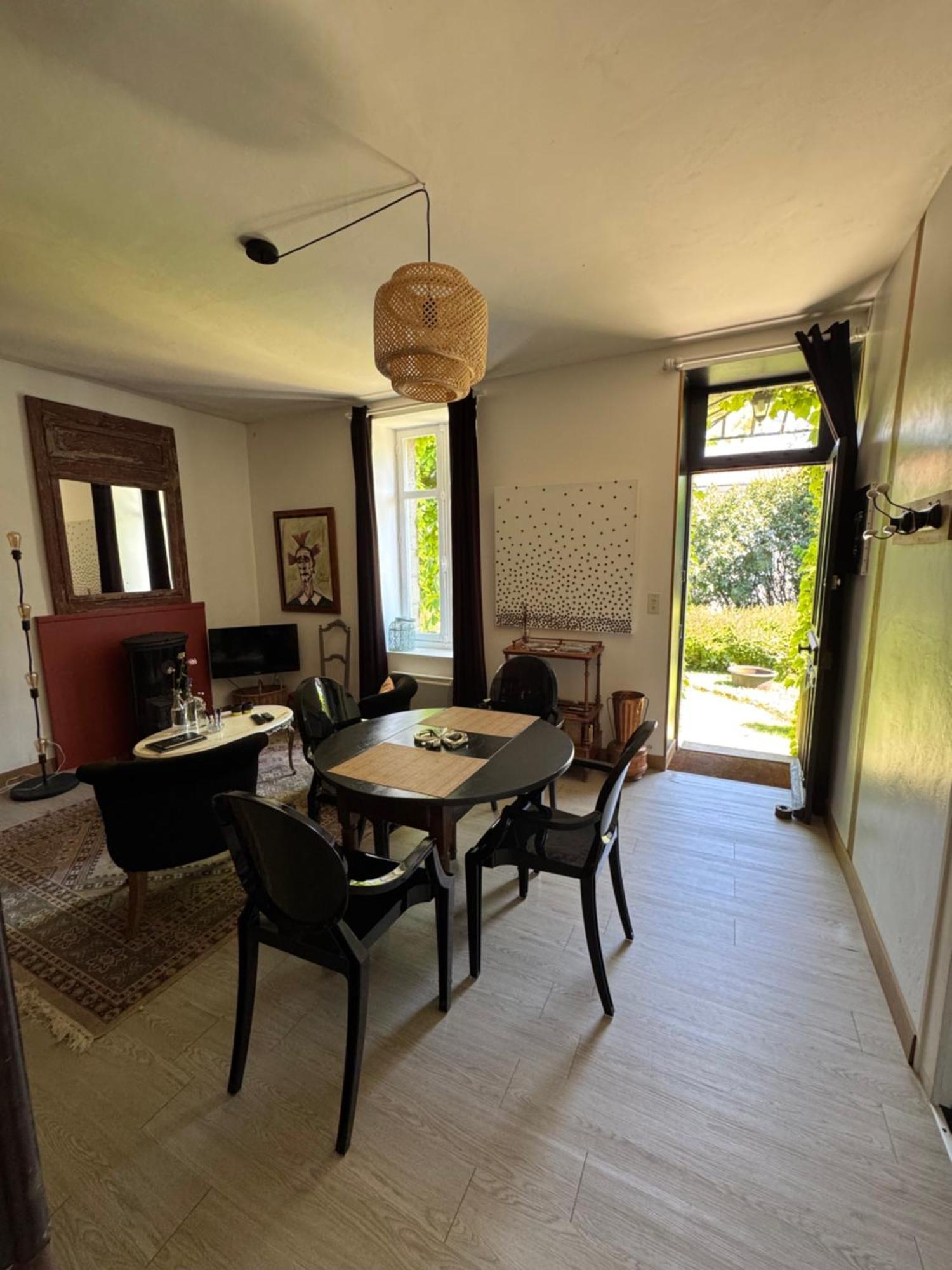 Cottage-Saint Laurent Sur Sevre Екстер'єр фото